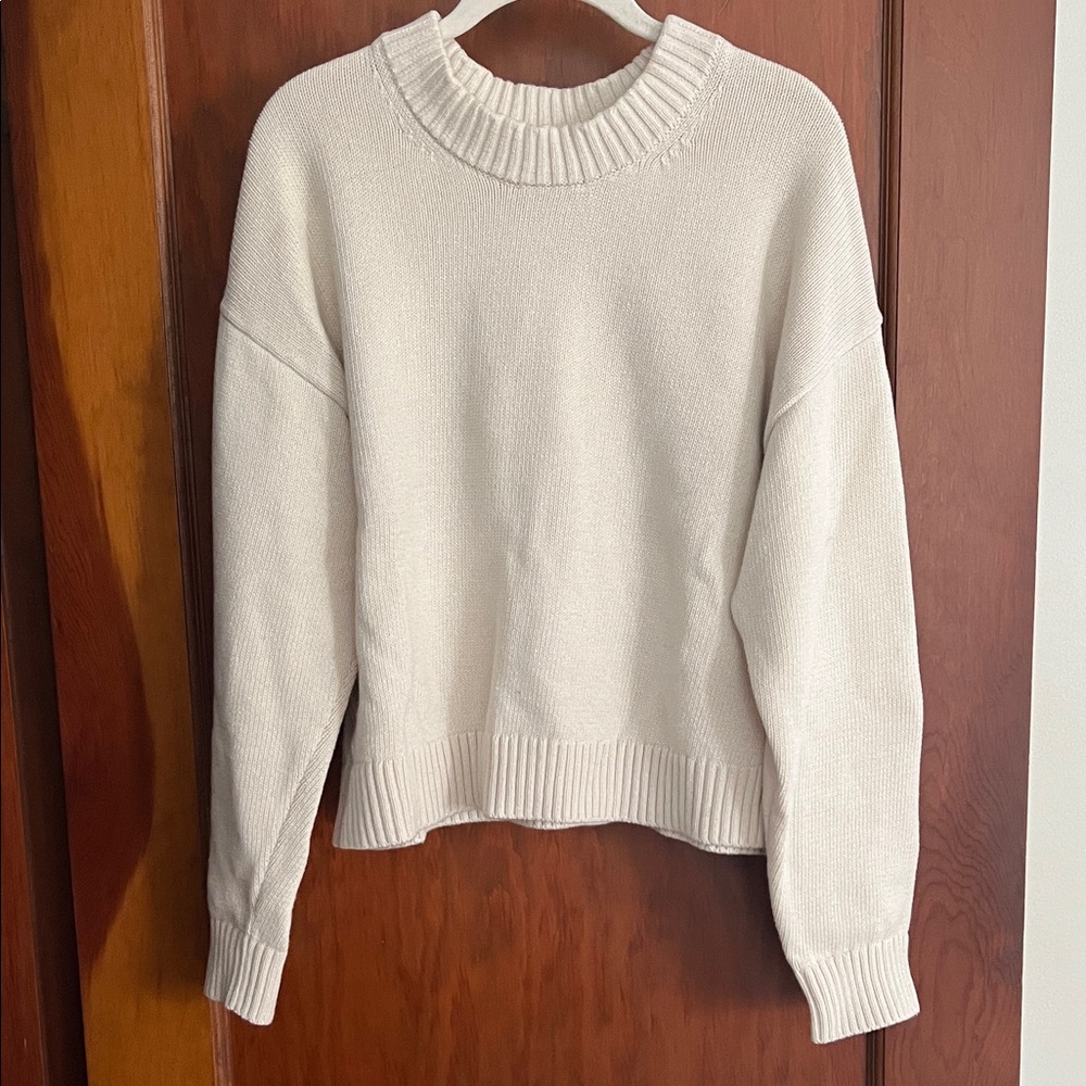 Women’s GAP Sweater